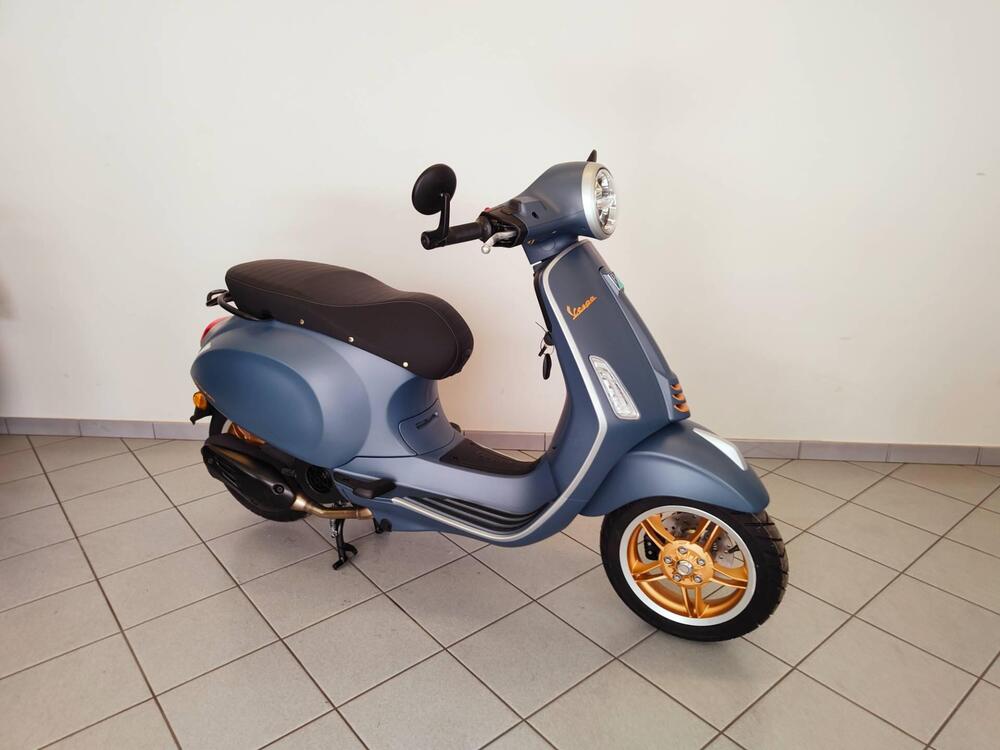 Vespa Primavera 125 Officina 8 (2026)