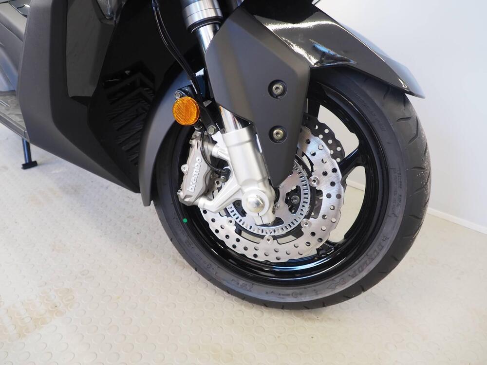 Kymco AK 575 Premium (2025) (9)