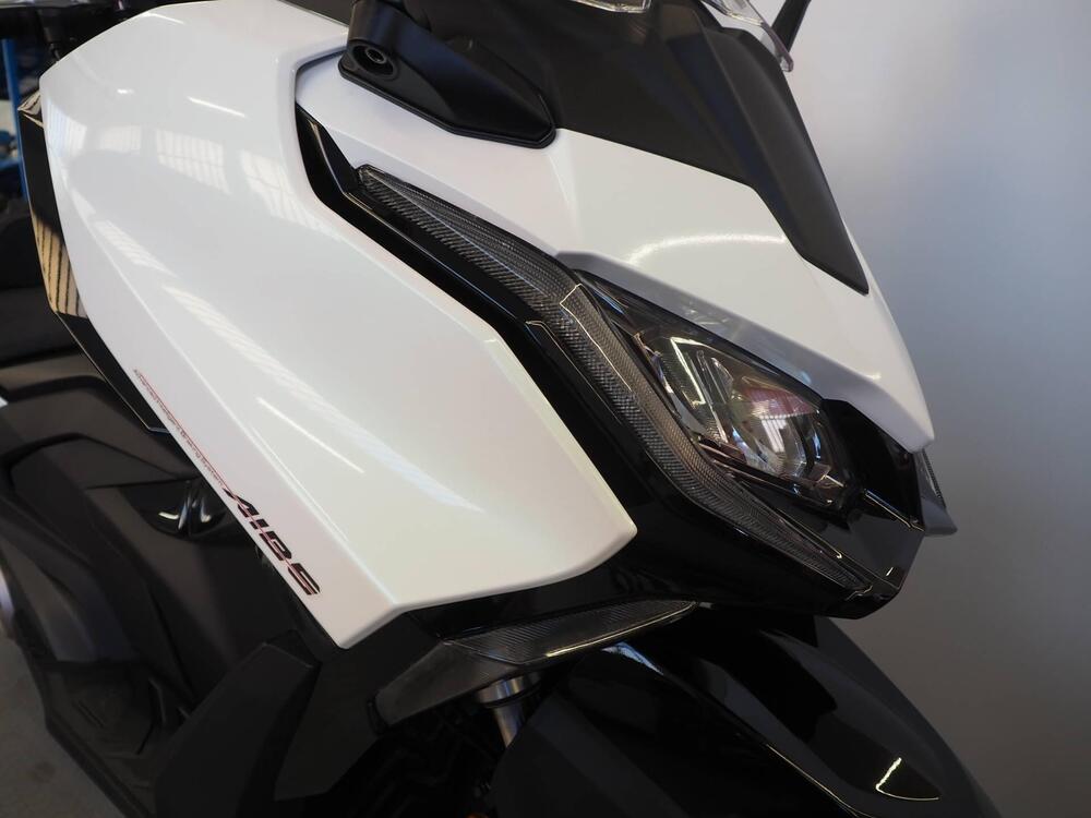 Kymco AK 575 Premium (2025) (10)