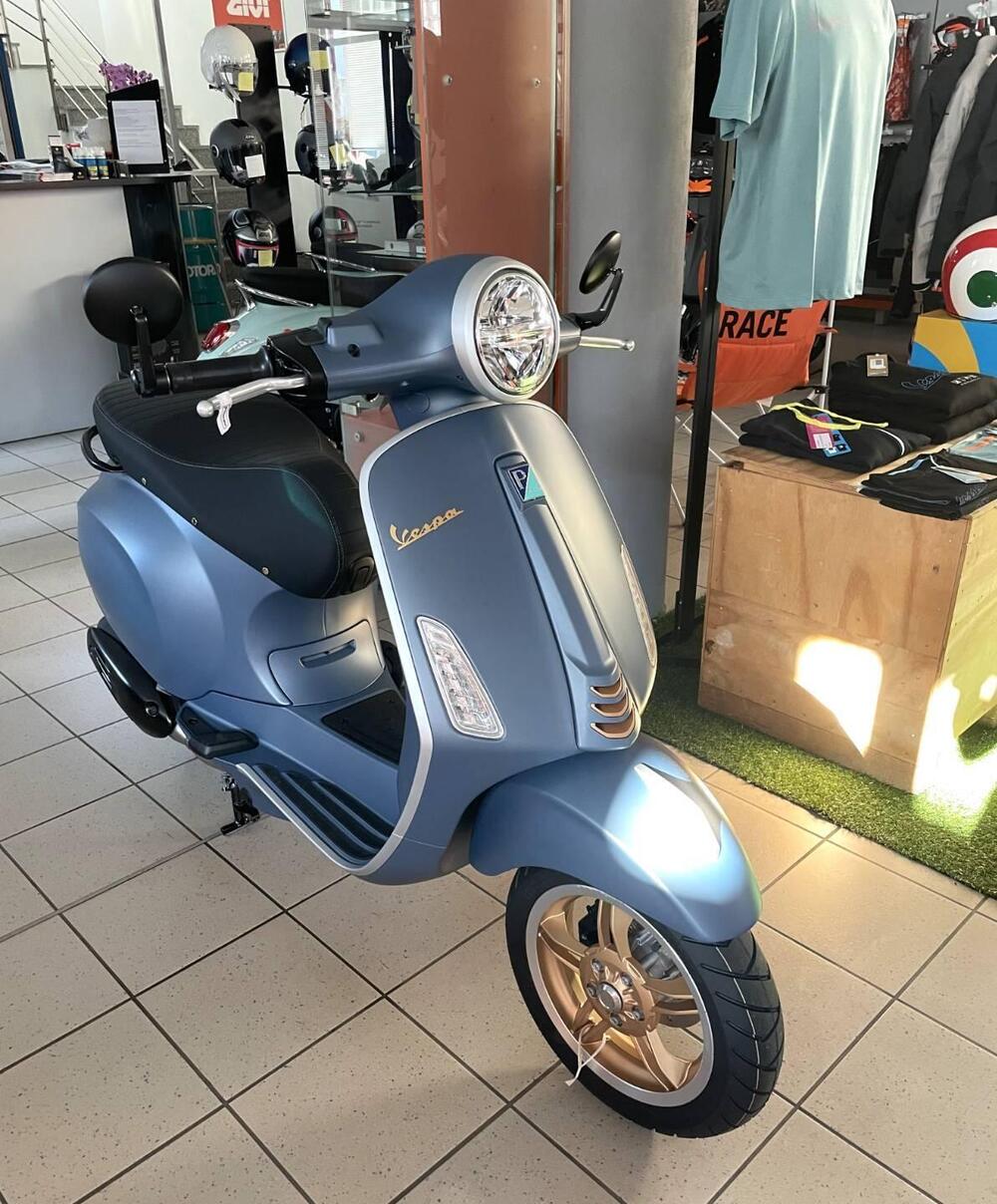 Vespa Primavera 150 Officina 8 (2026)