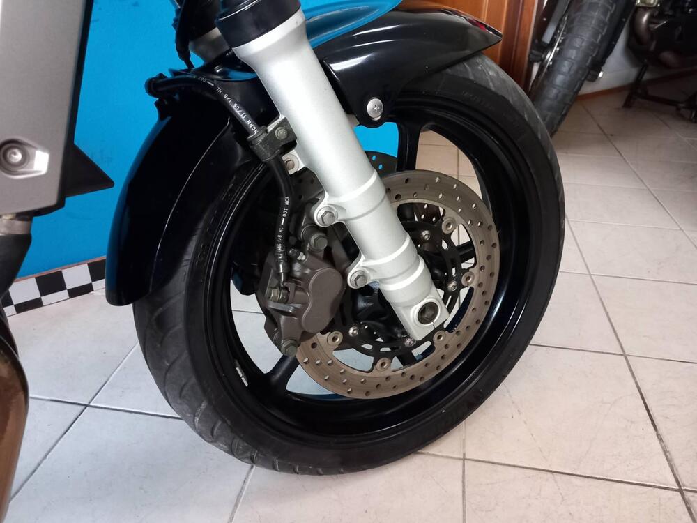 Yamaha FZ6 (2004 - 07) (19)