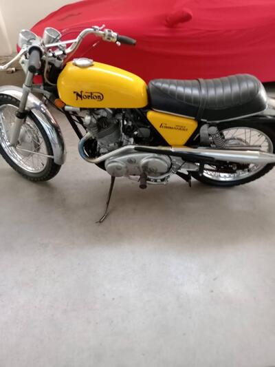 Norton commando ss 750 cc d&#039;epoca