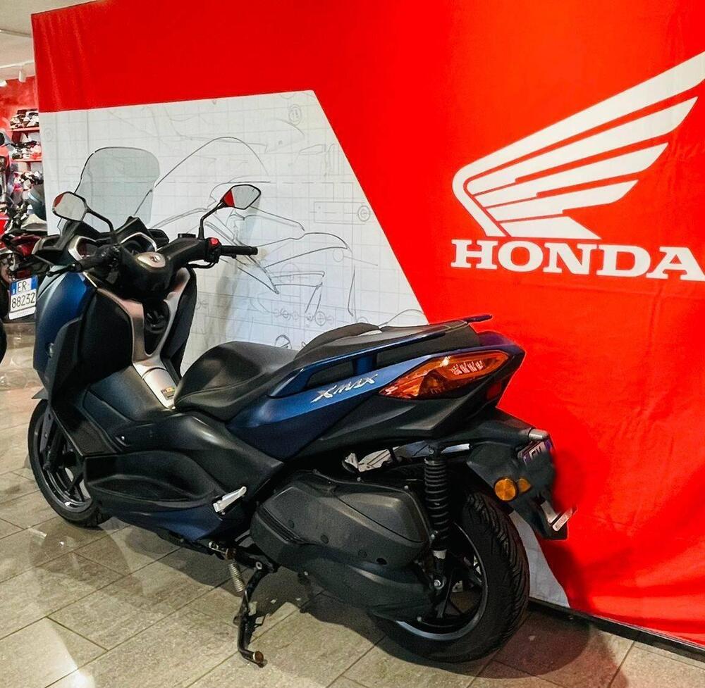 Yamaha X-Max 300 ABS (2017 - 20) (6)