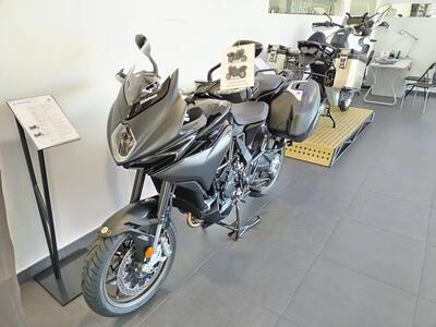 MV Agusta Turismo Veloce 800 Lusso SCS (2021 - 25) usata