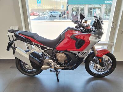 MV Agusta LXP Enduro Veloce (2024 - 25) usata