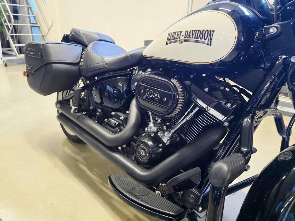 Harley-Davidson 114 Heritage Classic (2018 - 20) - FLHCS (9)