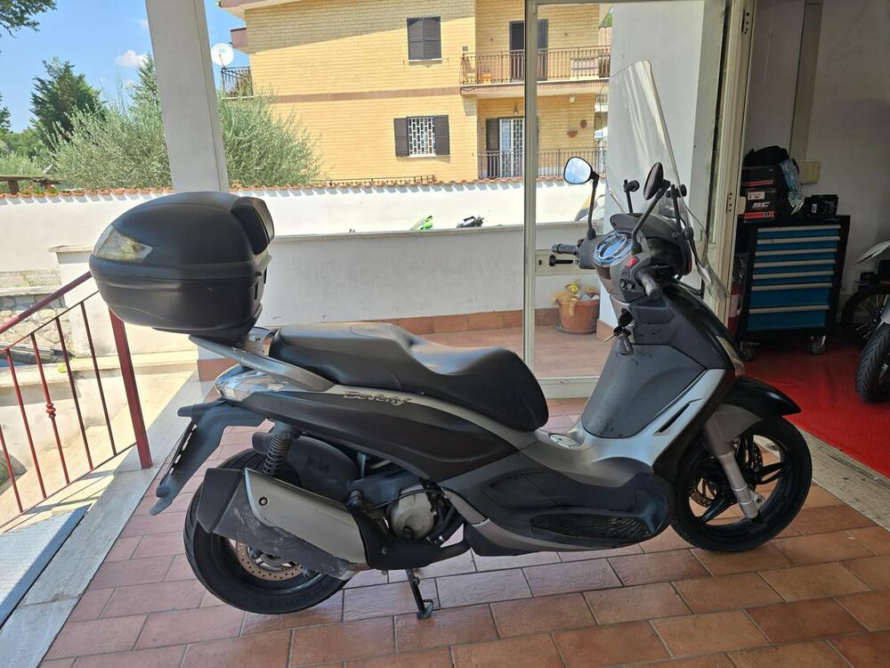Piaggio Beverly 350 SportTouring ie (2011 - 15) (5)