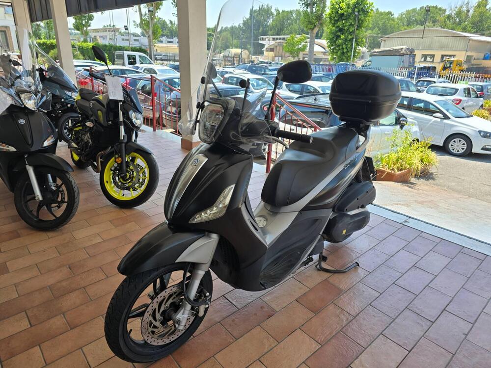 Piaggio Beverly 350 SportTouring ie (2011 - 15) (4)