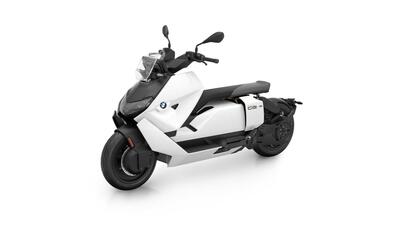 Bmw CE 04