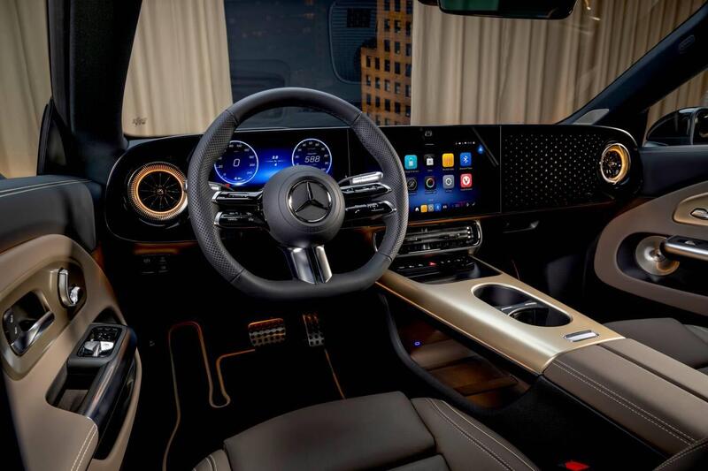 Interni della nuova Mercedes CLA termica