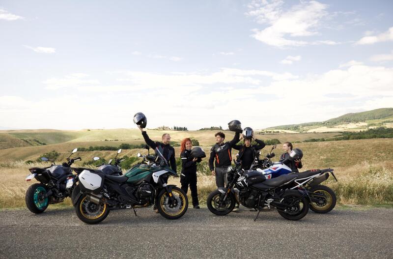 Blind Test casco moto: avete mai provato senza conoscere la marca? Noi l&#039;abbiamo fatto [VIDEO]