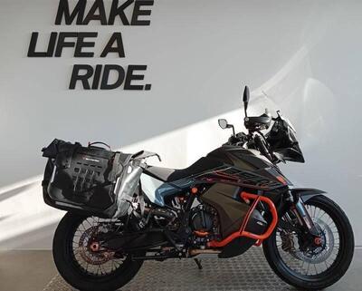 KTM 890 Adventure (2022) usata