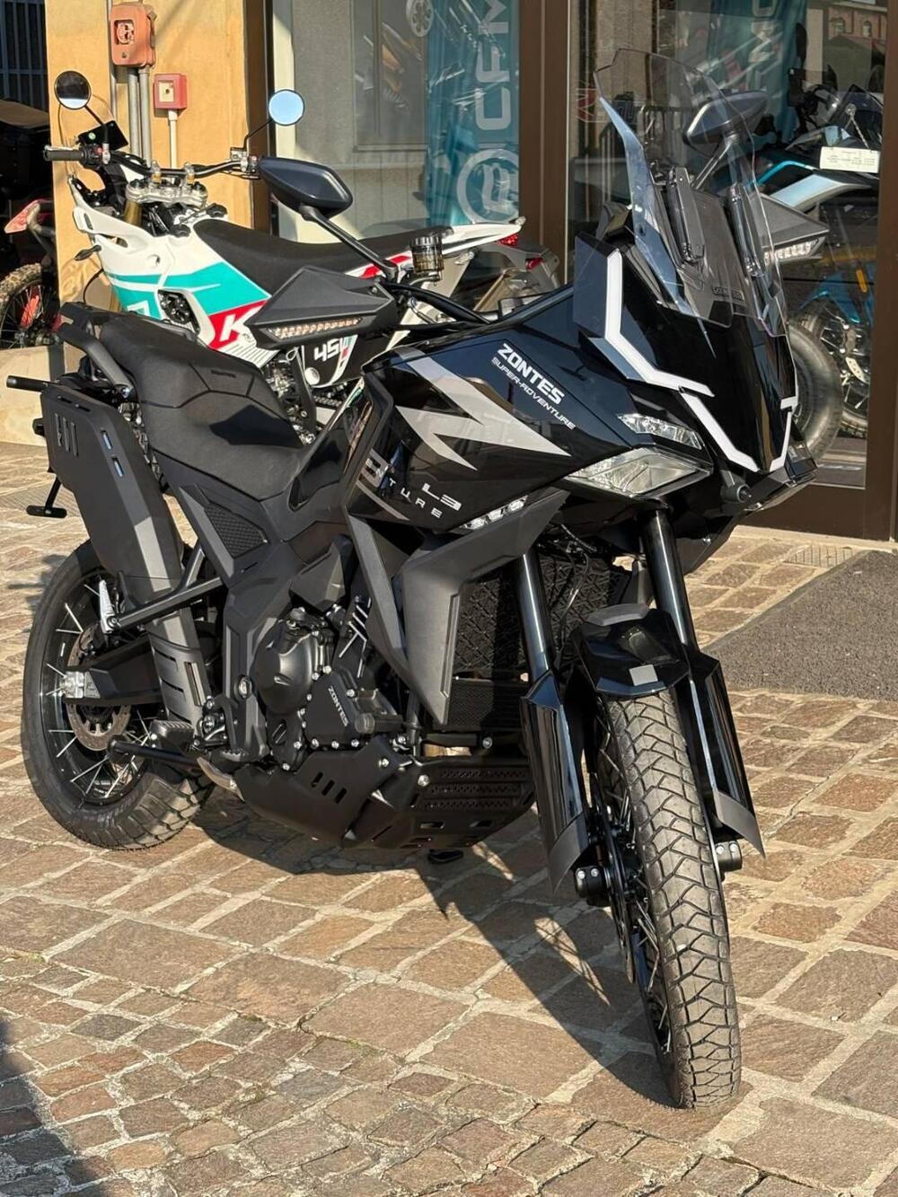 Zontes ZT703-F (2025) (2)