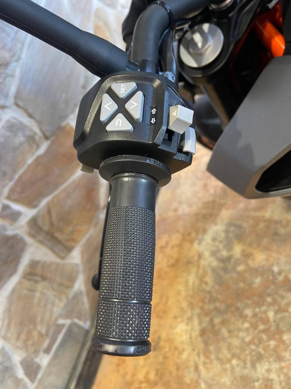 KTM 125 Duke (2024 - 25) (18)