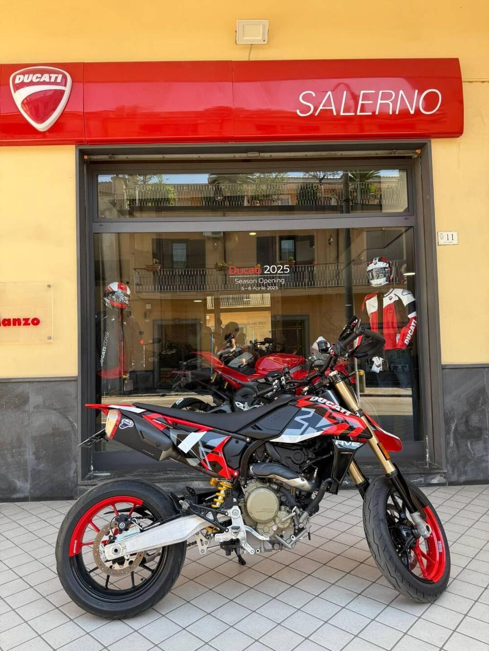 Ducati Hypermotard 698 Mono RVE (2024 - 25)