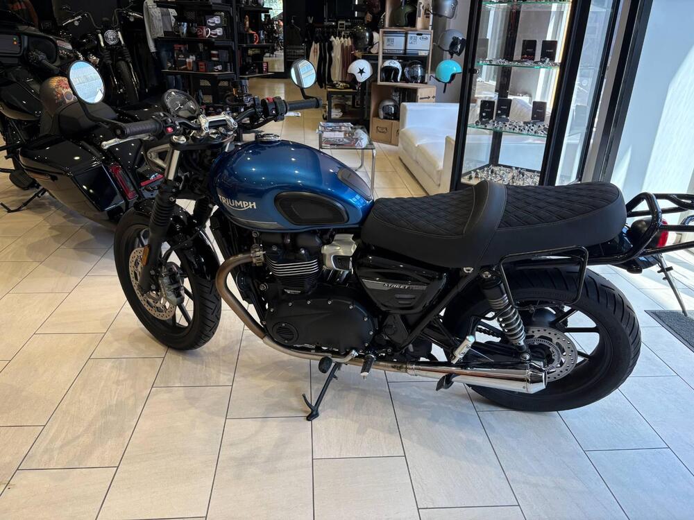 Triumph Street Twin 900 (2021 - 22) (6)
