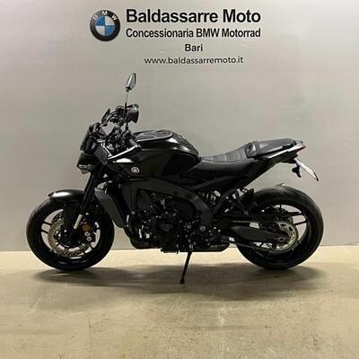 Yamaha MT-09 Y-AMT (2024 - 25) usata
