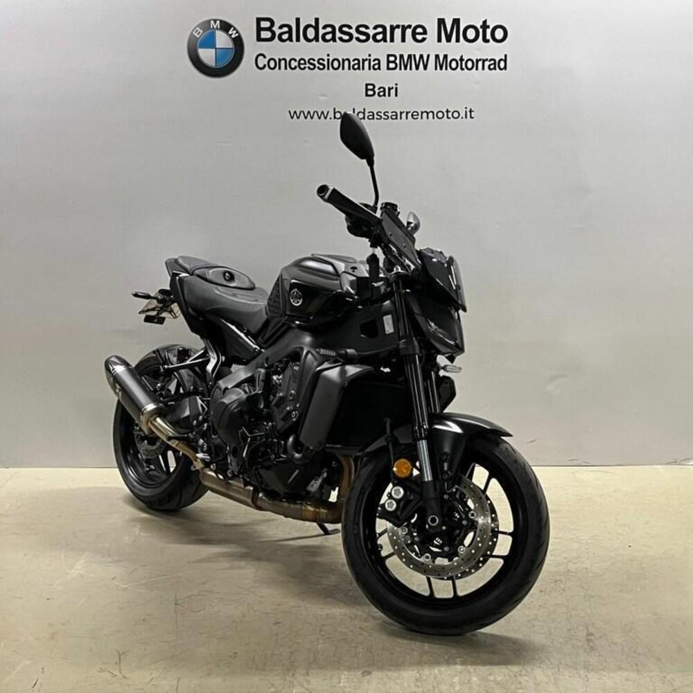 Yamaha MT-09 Y-AMT (2024 - 25) (3)
