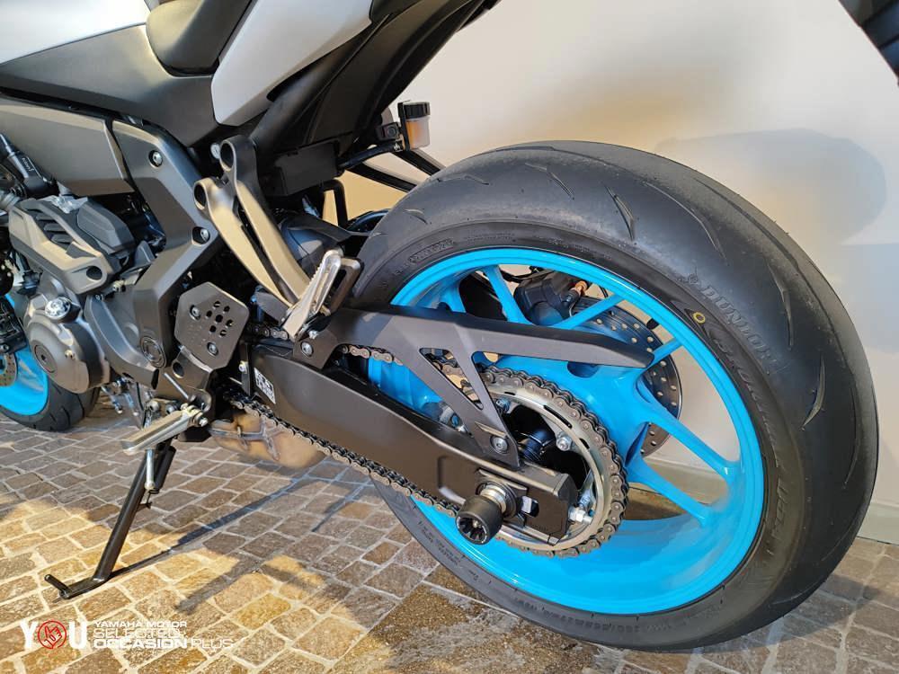 Yamaha MT-07 Y-AMT (2025 - 26) (9)