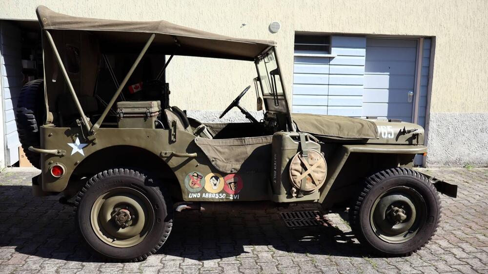 Jeep Willys MB Slat Grill d'epoca a Parma (2)