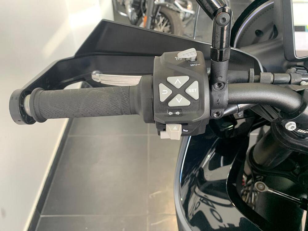 Husqvarna Norden 901 (2022 - 26) (8)