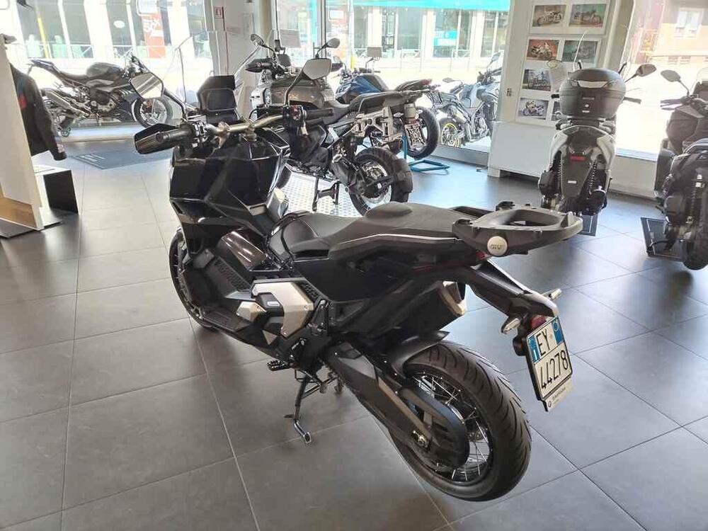 Honda X-ADV 750 DCT Adventure (2021 - 24) (6)