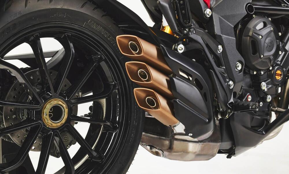 MV Agusta Turismo Veloce 800 R (2023 - 25) (14)