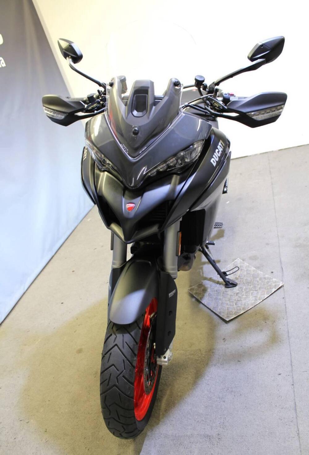 Ducati Multistrada V2 S (2022 - 24) (13)