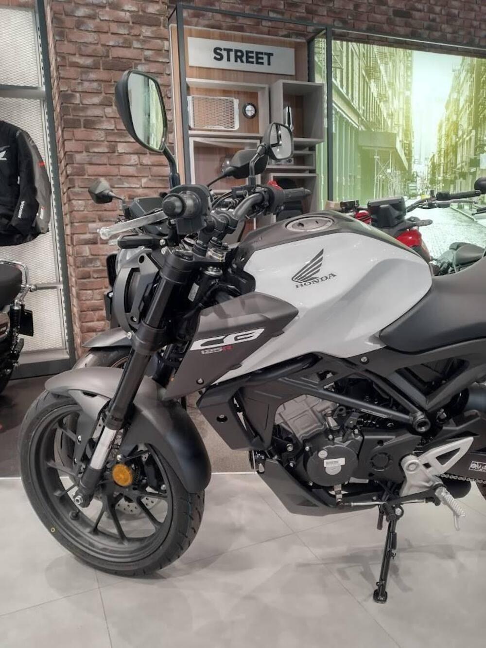 Honda CB 125 R (2024 - 26)