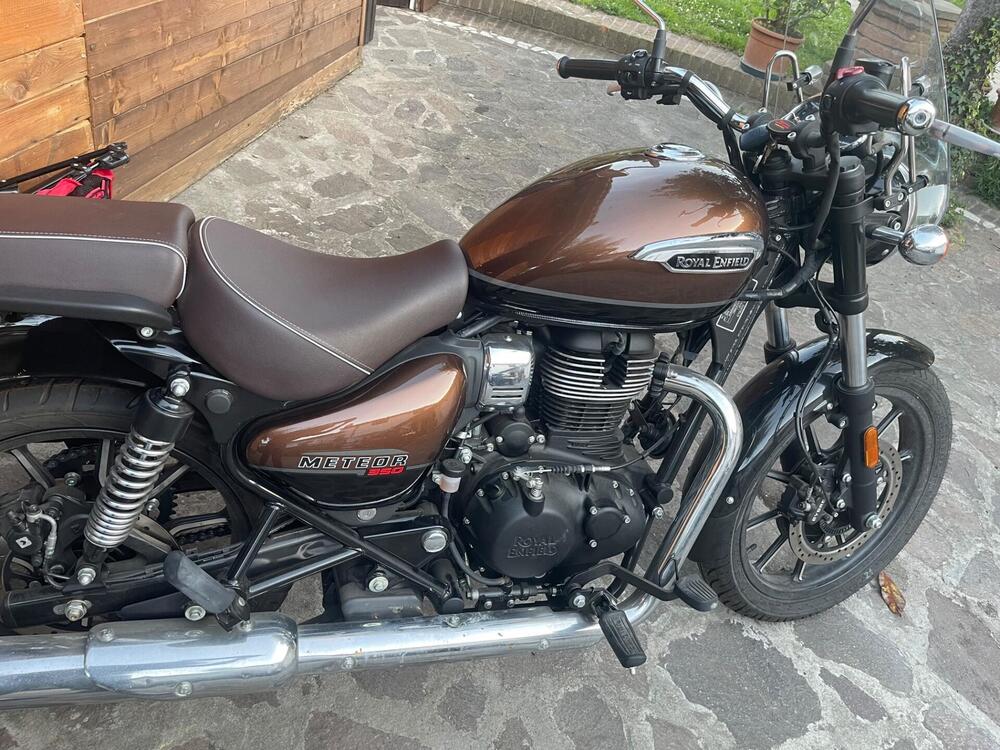 Royal Enfield Meteor 350 (2021 - 26) (2)