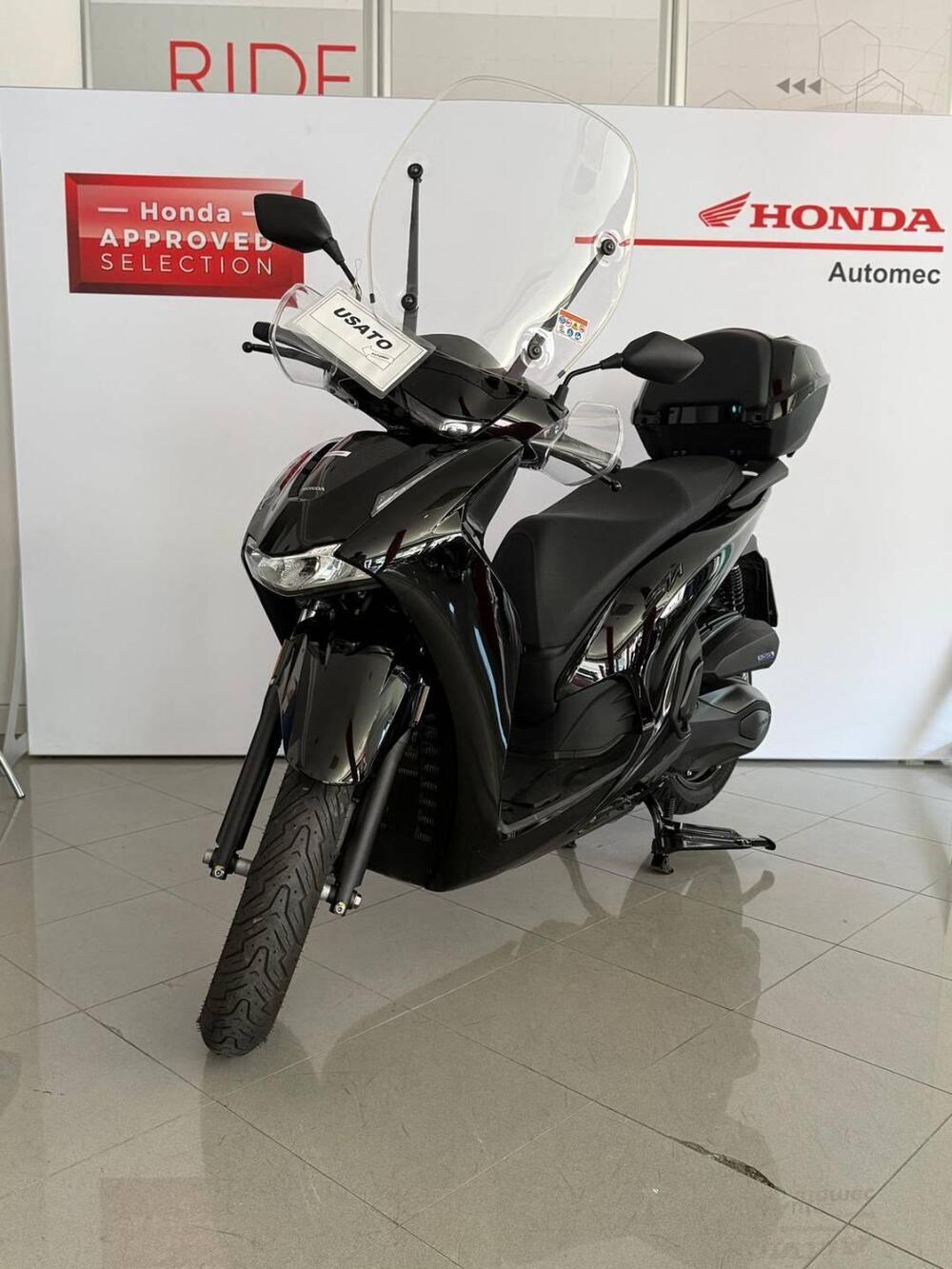 Honda SH 350 (2021 - 24) (3)
