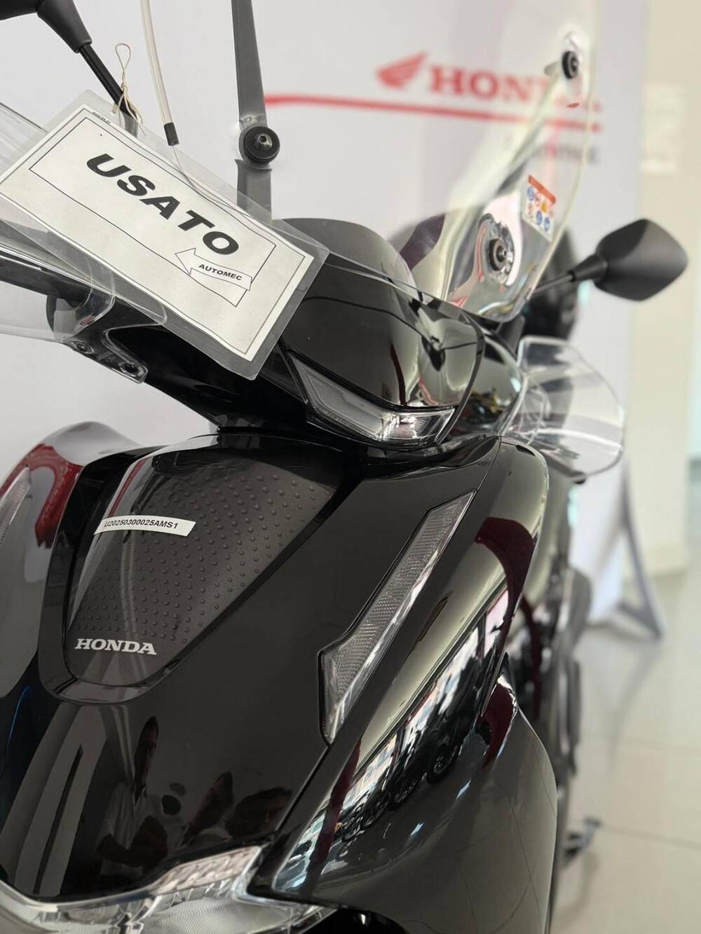 Honda SH 350 (2021 - 24) (4)