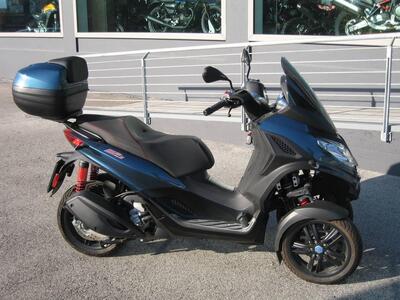 Piaggio MP3 300 ABS Hpe (2021 - 24) usata