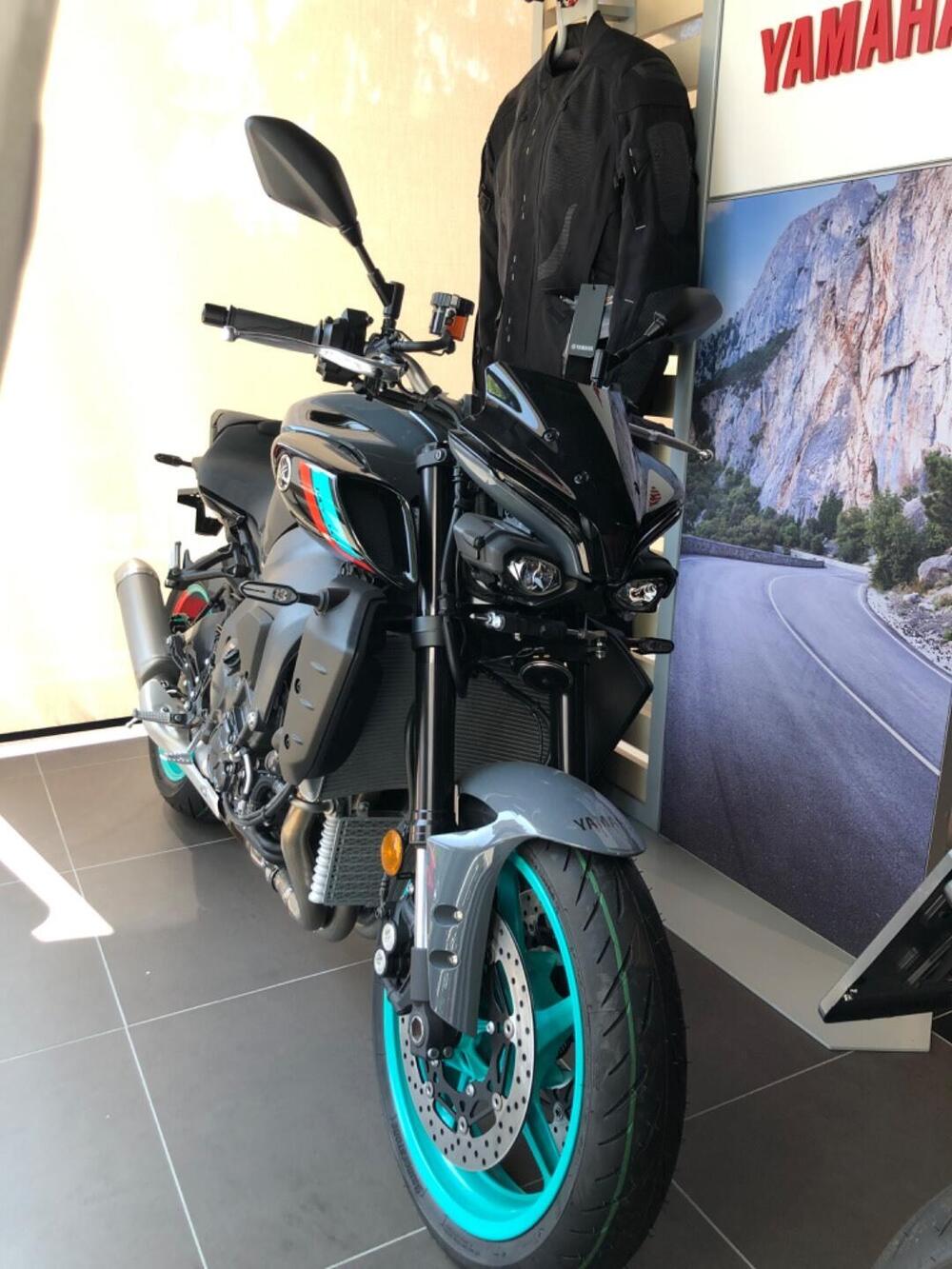 Yamaha MT-10 (2022 - 26)