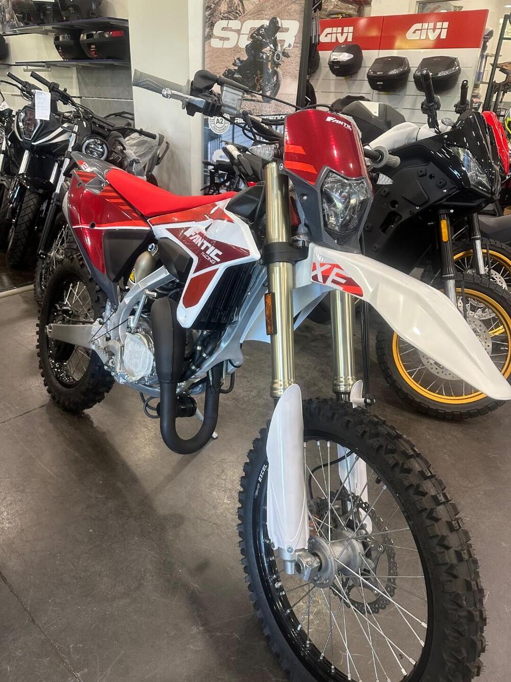 Fantic Motor XE 125 (2025) (2)