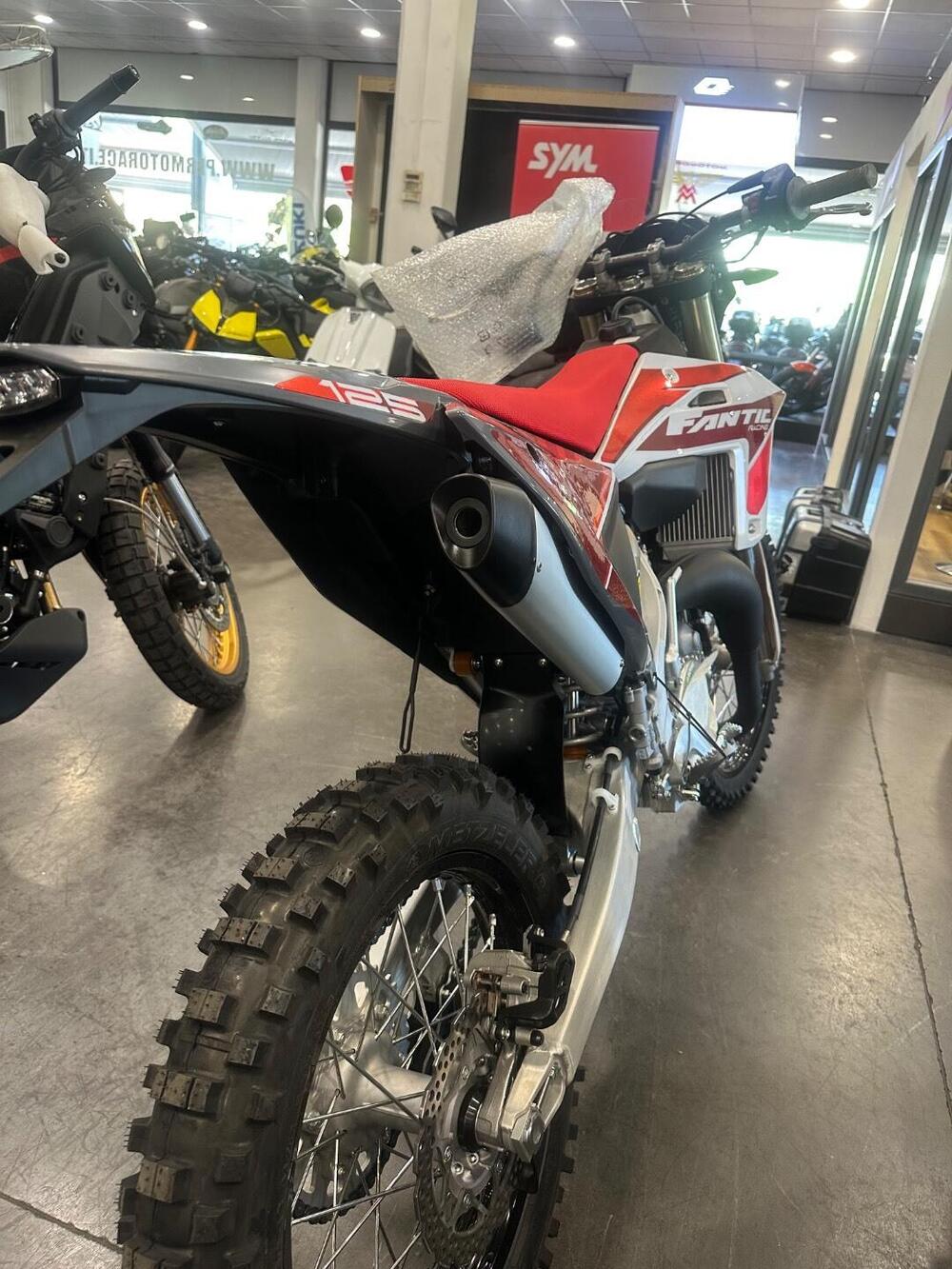 Fantic Motor XE 125 (2025) (3)