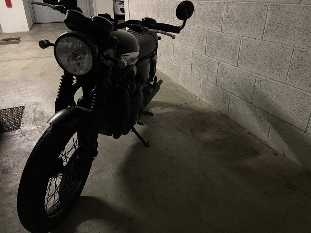 Triumph Bonneville T100 Black (2017 - 20) (3)