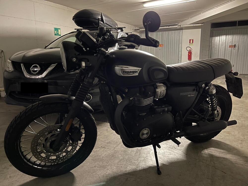 Triumph Bonneville T100 Black (2017 - 20) (7)