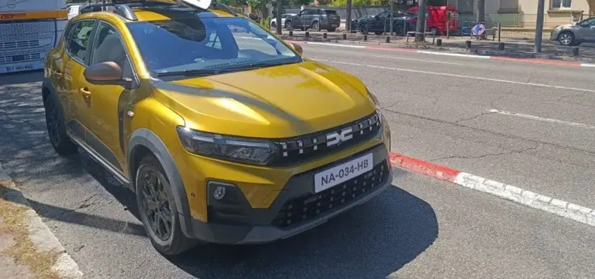 Nuova Dacia Sandero: le prime immagini del restyling, in arrivo anche la versione ibrida Full Hybrid ad un prezzo...
