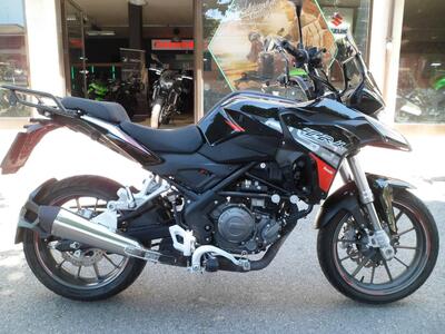 Benelli TRK 251 (2022 - 25) usata