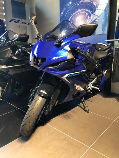Yamaha YZF R125 (2023 - 25) nuova