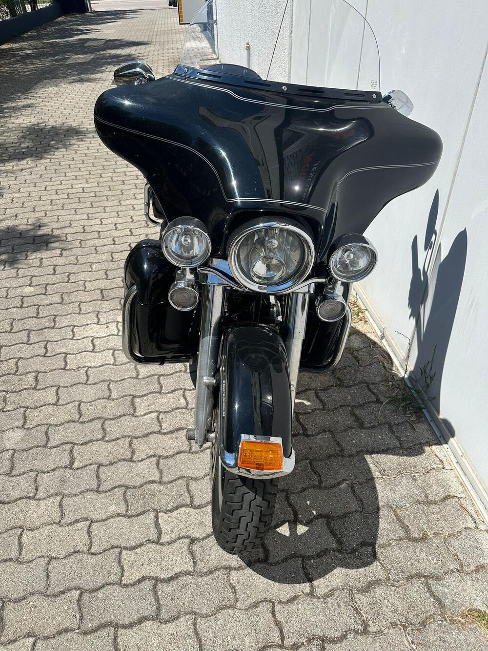 Harley-Davidson 1584 Electra Glide Ultra Classic (2008 - 13) - FLHTCU (3)