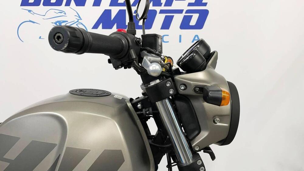 Royal Enfield Scram 411 (2022 - 24) (12)