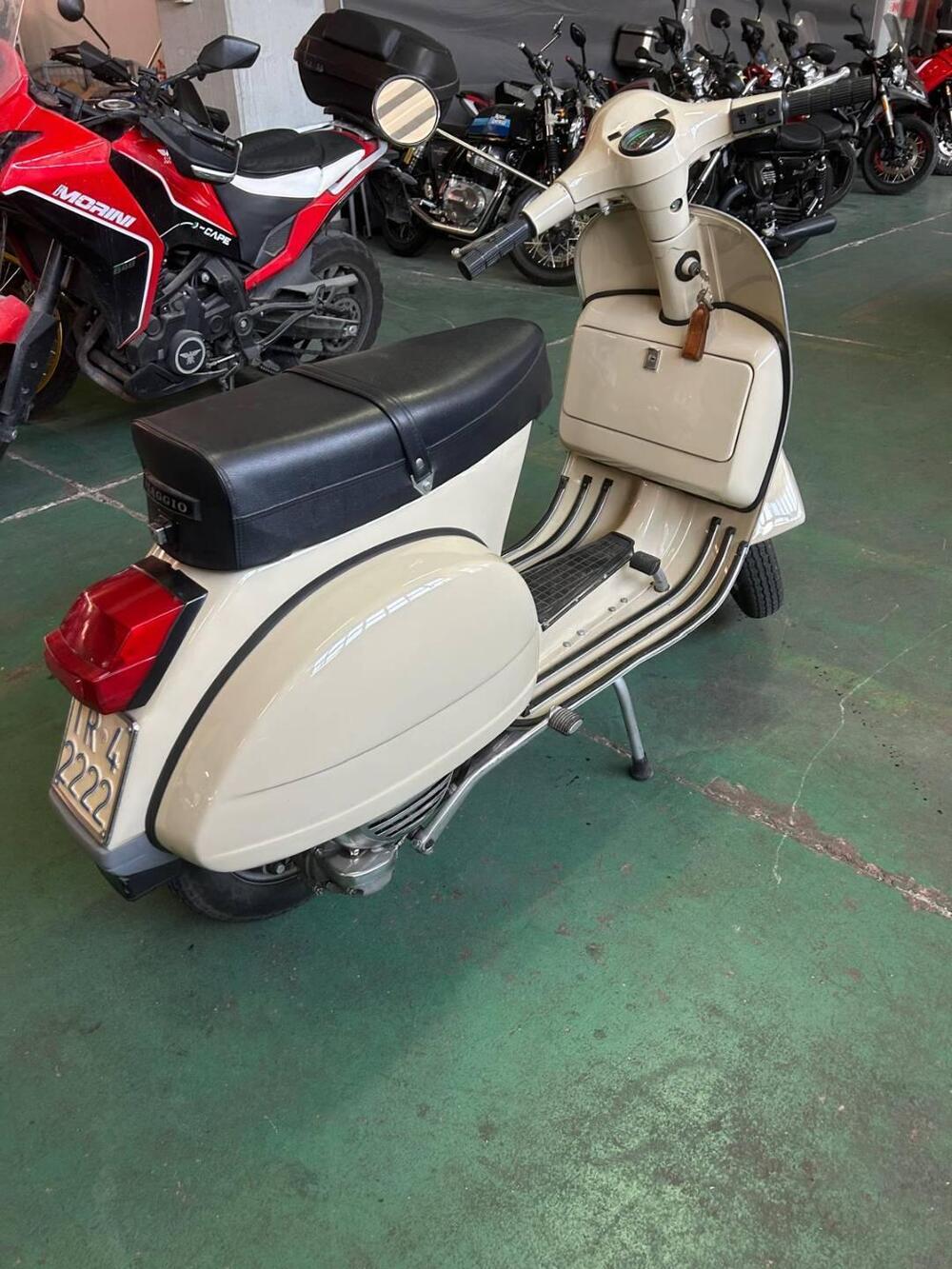 Piaggio Vespa PX 150 (3)