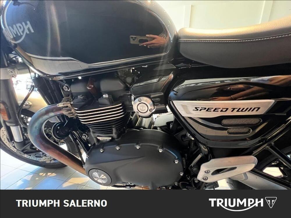 Triumph Speed Twin 1200 (2021 - 24) (5)