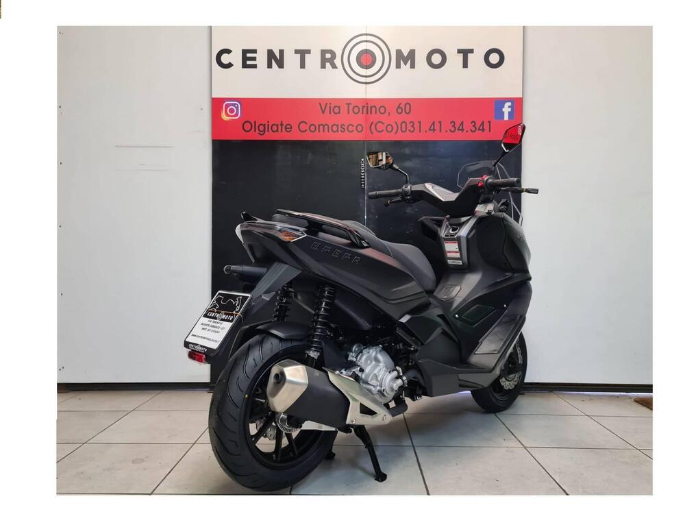 Kl Brera 300 (2022 - 25) (7)