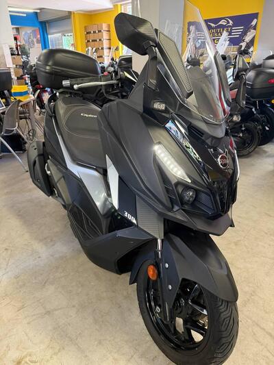Sym Cruisym 300 (2021 - 24) usata