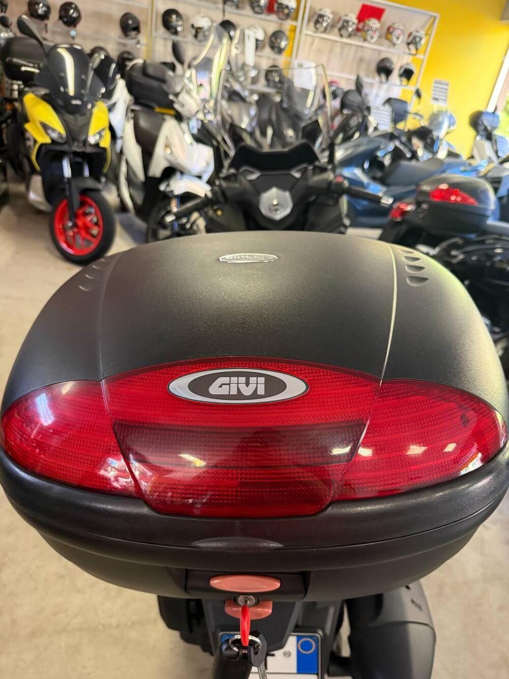 Sym Cruisym 300 (2021 - 24) (4)