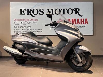 Yamaha Majesty 400 (2009 - 14) usata