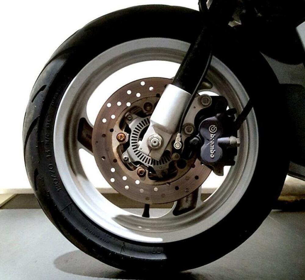 Bmw C1 200 Executive (7)